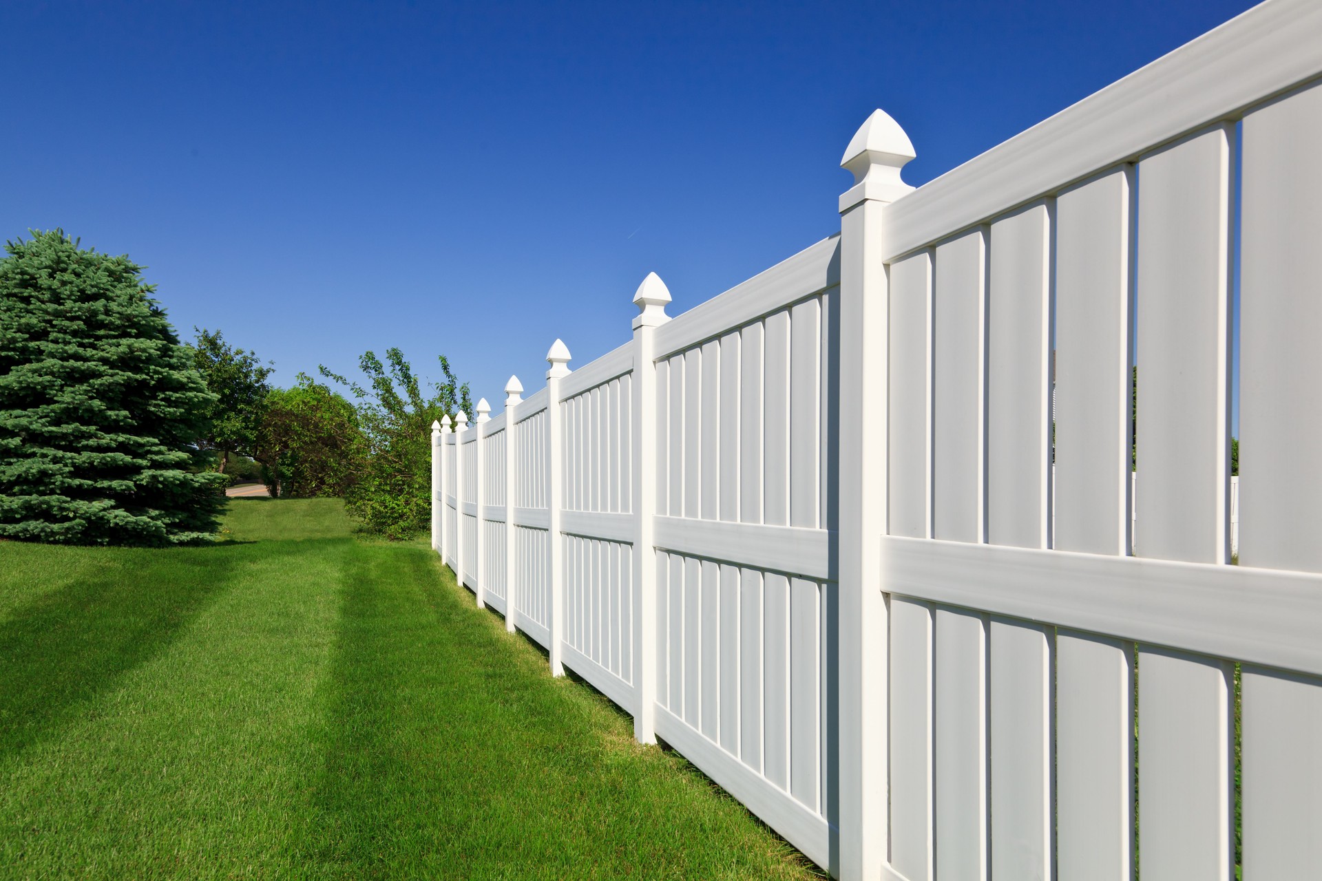 New white fence